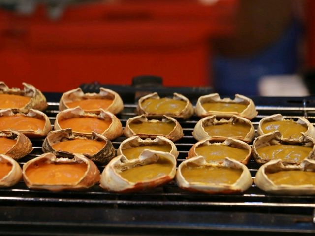 เที่ยวแจ่มจันทร์ Street Food ฮาโลวีน