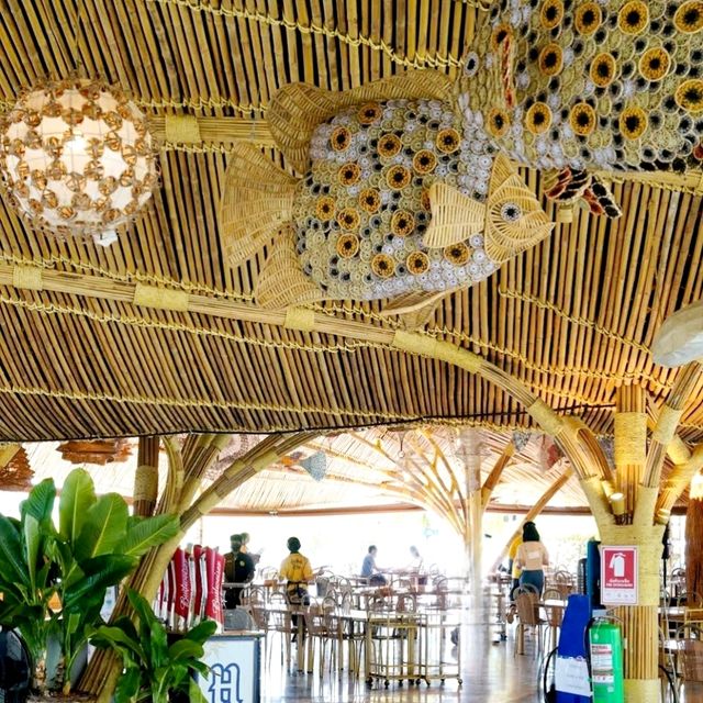 ร้านลับเมนูท้องถิ่นอัมพวา | ร้านข้าวใหม่ปลามัน 