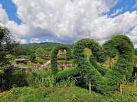 สวนร้อยใจรักษ์ ROI JAI RAK GARDEN