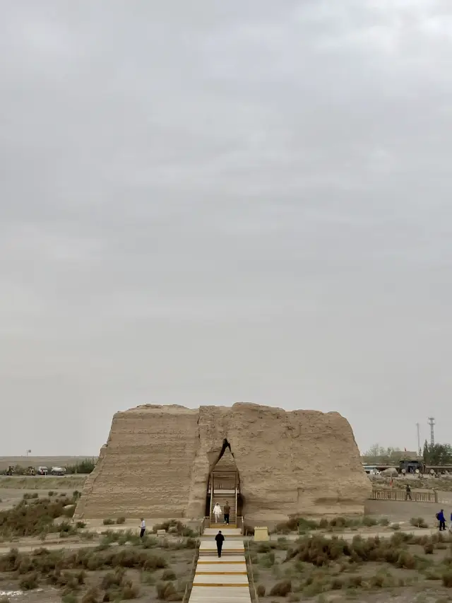 Your next 1-Day Dunhuang Road Trip