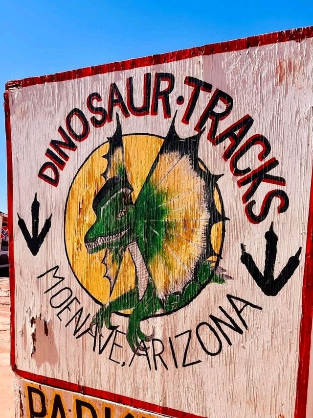 A Solo Adventure to the Dinosaur Tracks of the Grand Canyon