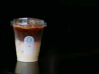 ทานกาแฟที่ Hand stand coffee 
