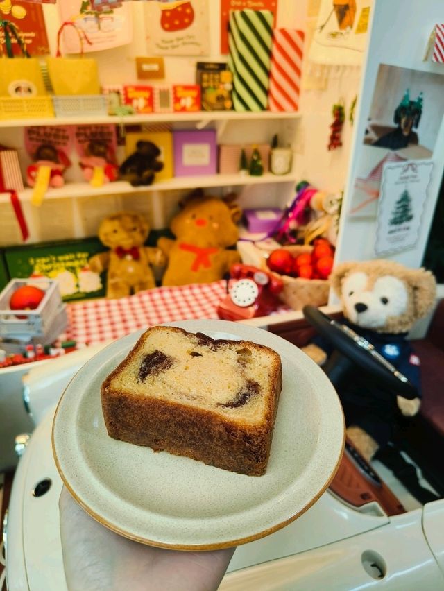Christmas Delights and Cozy Corners at 2046 Cafe