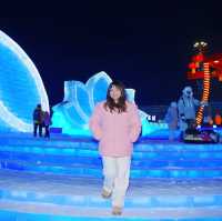 Ice and Snow World ❤️Love among Asia
