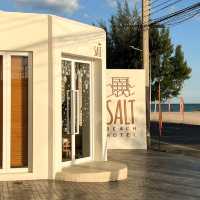SALT Beach Hotel Rayong, ระยอง