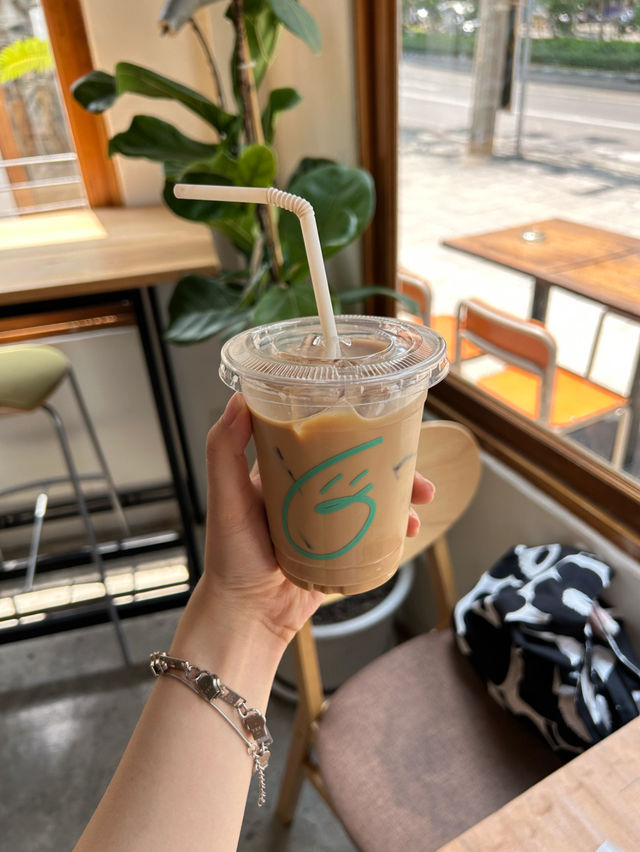คาเฟ่กรุงธนบุรี BURR Everyday