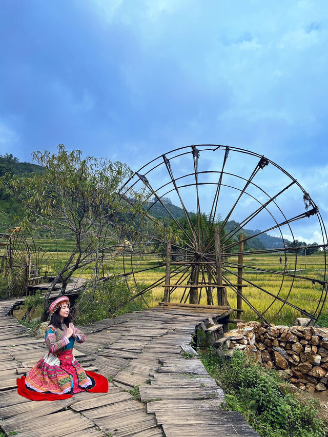 Photoshoot in Cat Cat Village 