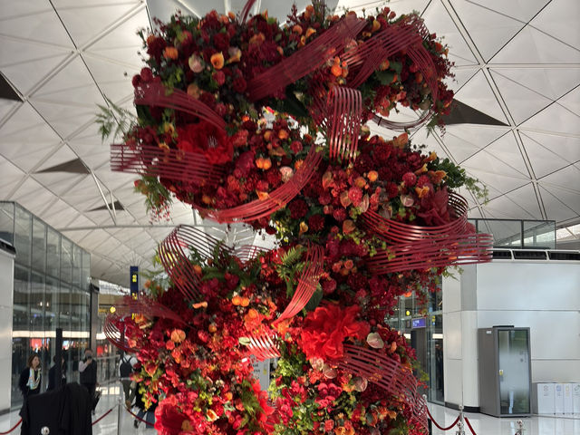 香港國際機場的節日魅力 ✈️🎉