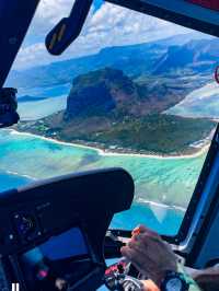 【モーリシャス】ヘリコプターでしか見れない絶景を🚁