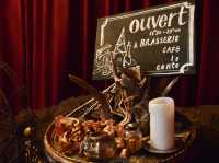 Stylish Dining at BRASSERIE CAFE LE CONTE