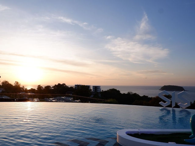 โรงแรม The sis kata resort จ.ภูเก็ต