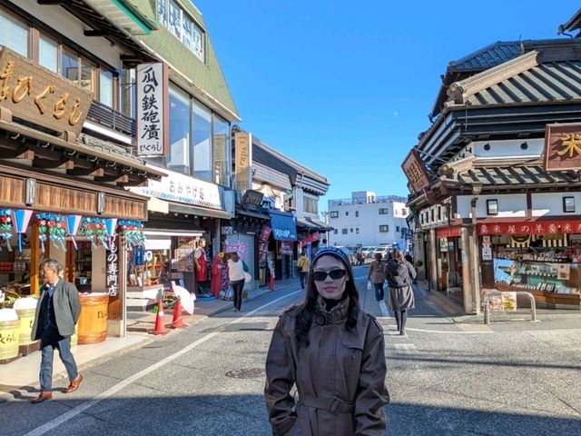 成田山表参道賑わってます！