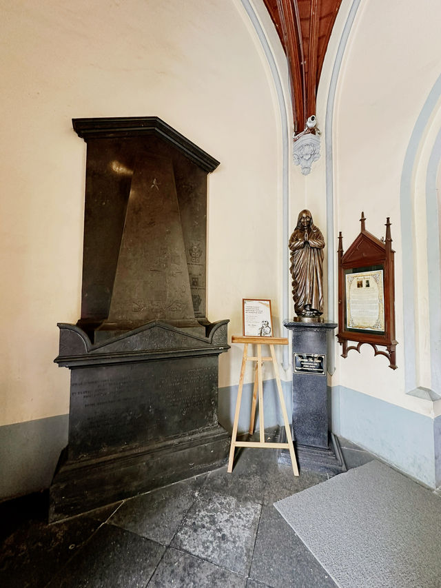 Jakarta Cathedral – A Timeless Gothic Beauty