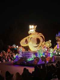 Unique and Special -The nighttime parade at Tokyo Disneyland