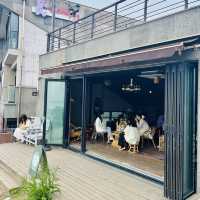예쁜 디저트와 바다 뷰가 있는 제주도 카페 <트라이브> 🍊