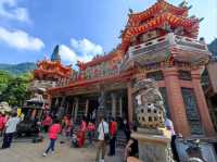 ขอพรองค์เทพจี้กง วัดกลางหุบเขา ริมแม่น้ำ Bazhang
