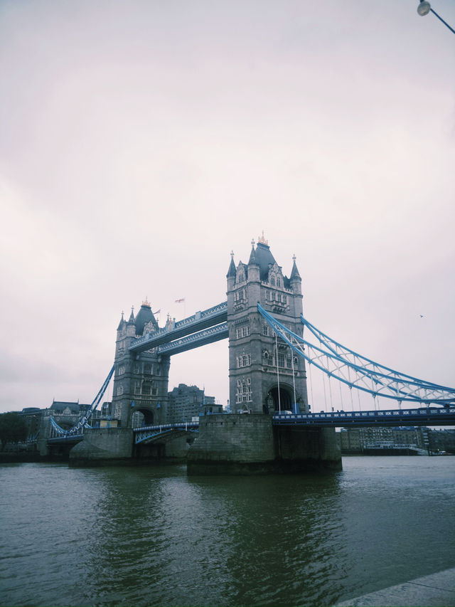 🚶‍♂️ London City Walk – The Best Way to Explore the Capital! 🇬🇧