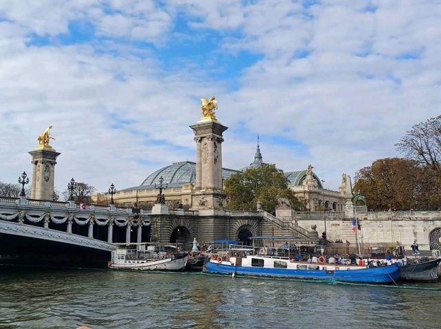 Batobus Paris (#SeineRiver)