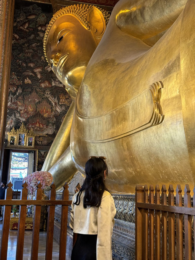 Breathtaking Details of Bangkok City: Wat Pho