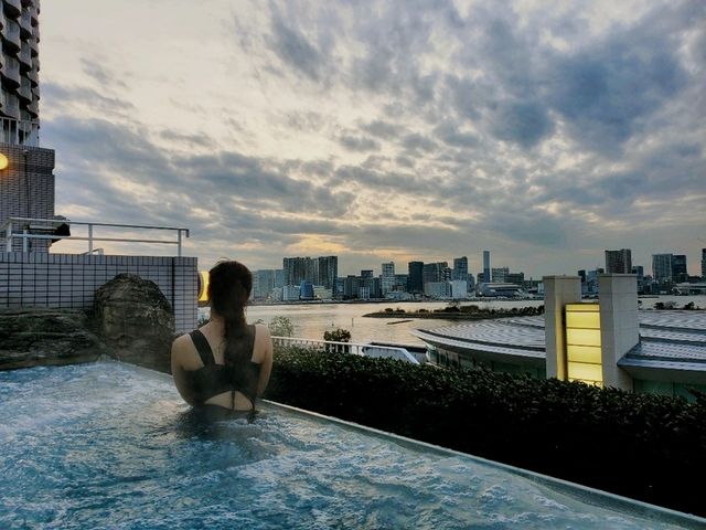 [🇯🇵東京] ヒルトンお台場の屋外ジェットバスから見る絶景