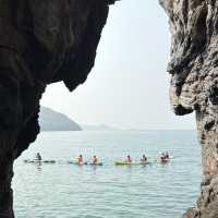 ถ้ำทะลุ ⛰️🌊@เกาะสีชัง, ชลบุรี