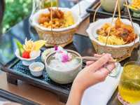 ข้าวแช่ Hua chang heritage hotel Bangkok 