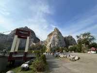 อุทยานหินเขางู ราชบุรี ไม่เจองู เจอแต่ลิง