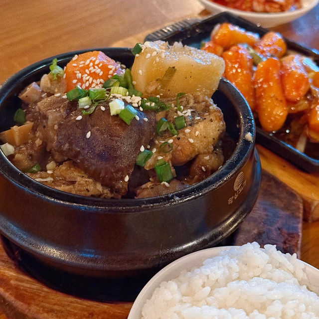🇰🇷尖沙咀韓式家庭飯堂！巨型豬手🐷膠原蛋白暴擊！