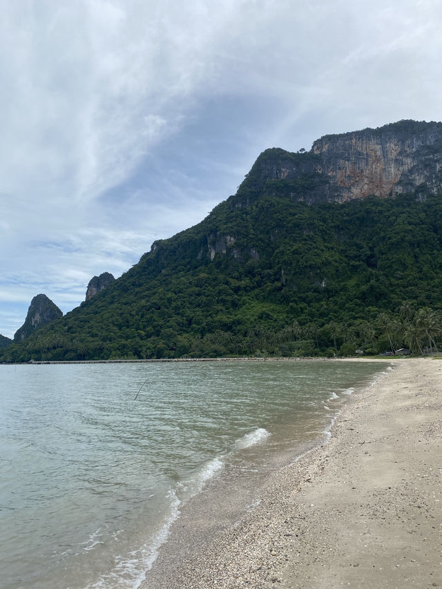 หาดนางกำ สุราษฎร์ธานี 