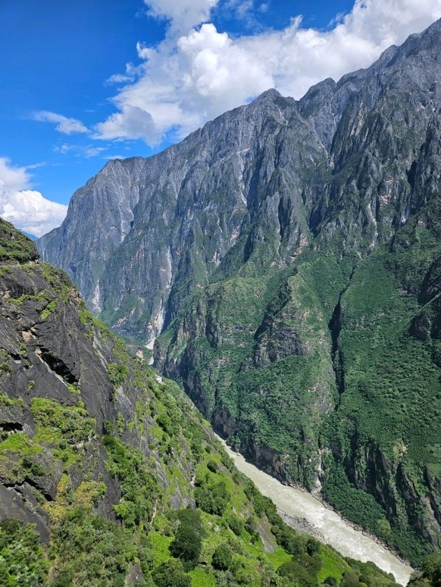 [🇨🇳麗江] 茶馬古道トラッキング：歴史の息吹を感じながら歩く旅