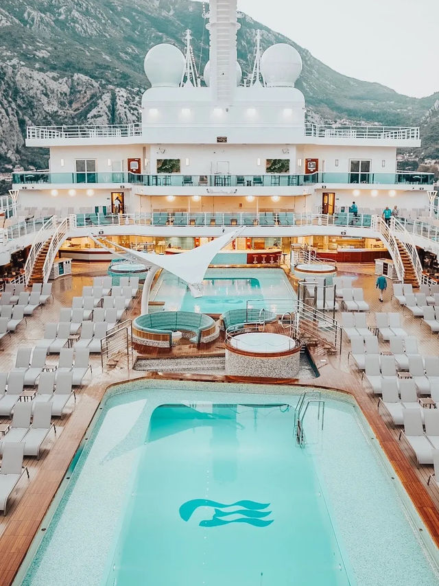 ✨ Sky Princess Cruise: Where the Fun Never Sets (Just Like the Sunsets) 🌅🛳️ 
