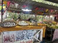 ตลาดริมฝั่งบางประกง 