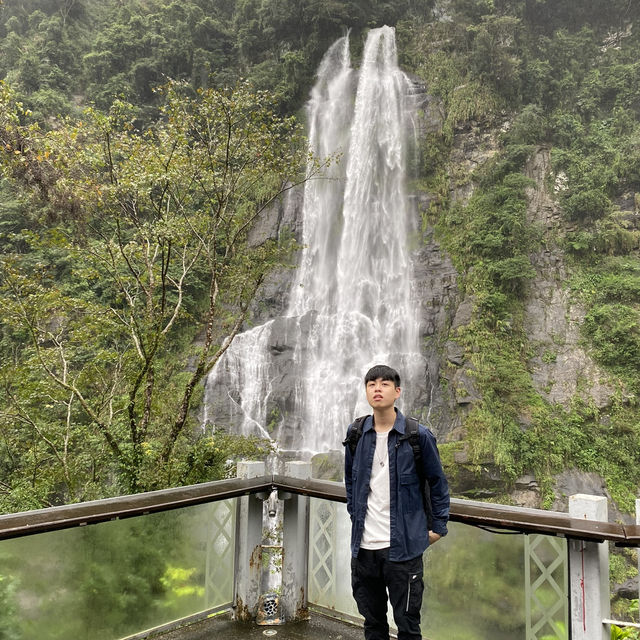 新北烏來瀑布💦
