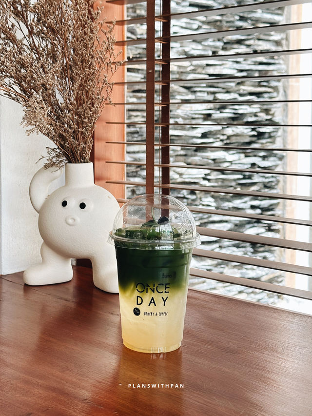 ONCE DAY CAFE ! 🤍✨
