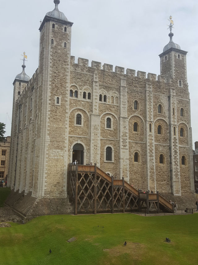 🏰 “천년의 시간을 걷다 – Tower of London”
