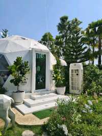 Dome cafe