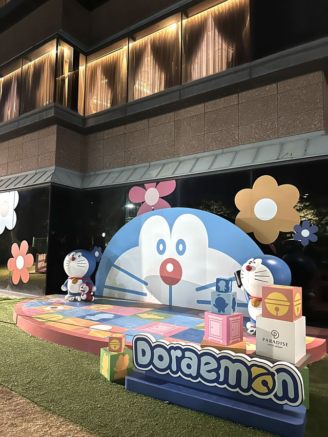 釜山🇰🇷海雲台ビーチ前にドラえもんとひみつ道具が出現！