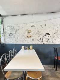 ครัวคนเมือง ร้านอาหารเหนือรสชาติต้นตำรับเหนือแท้ๆ 