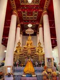 วัดกษัตราธิราช – เสน่ห์แห่งสายน้ำในฤดูหลาก