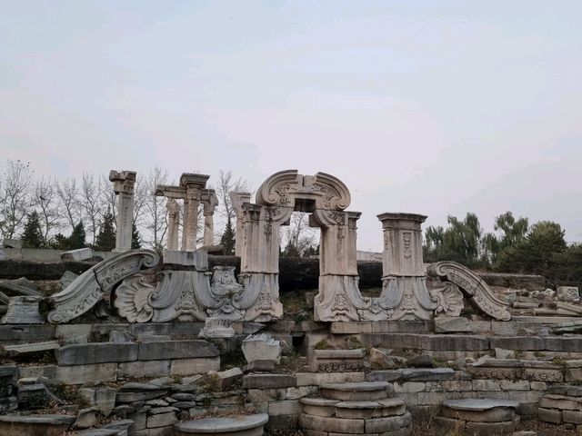 Yuanmingyuan: Finding Peace in Grandeur's Echoes
