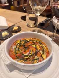 W Hotel重現料理鼠王雜菜煲「Seasons」