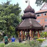 วัดโลกโมฬี เสน่ห์ล้านนาโบราณกลางเมืองเชียงใหม่