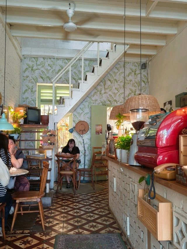 Hidden Café, Heavenly Pie: Manila Edition