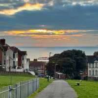 Hastings: A Serene Spontaneous Trip! 🌅🏰
