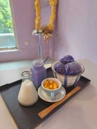 Taro Daydreams in Manila