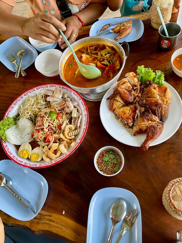 สวนทอฝันคาเฟ่ – คาเฟ่ริมทางสายอุบลฯ–เดชอุดม
