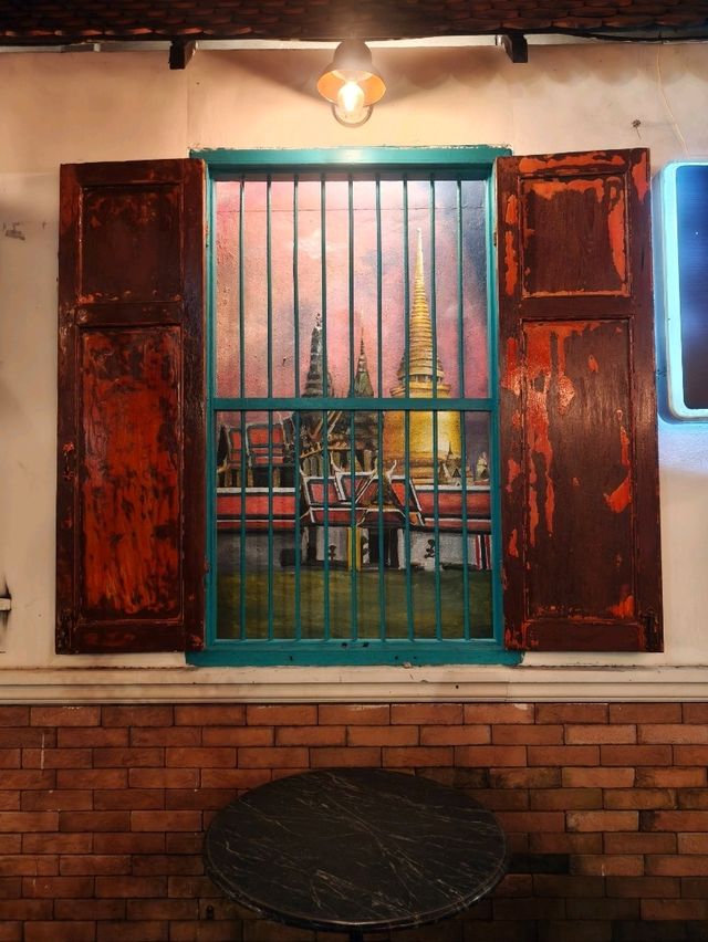 ปังลุงเฉื่อย​ Garage Cafe-โชคชัย​4
