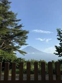 A Serene Escape to Mount Fuji – Nature’s Perfect Balance of Peace and Power 