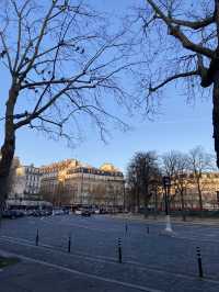 ถ่ายภาพกับหอไอเฟล เมืองในฝัน🇫🇷