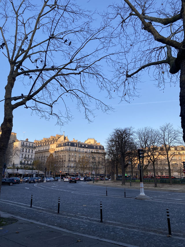 ถ่ายภาพกับหอไอเฟล เมืองในฝัน🇫🇷